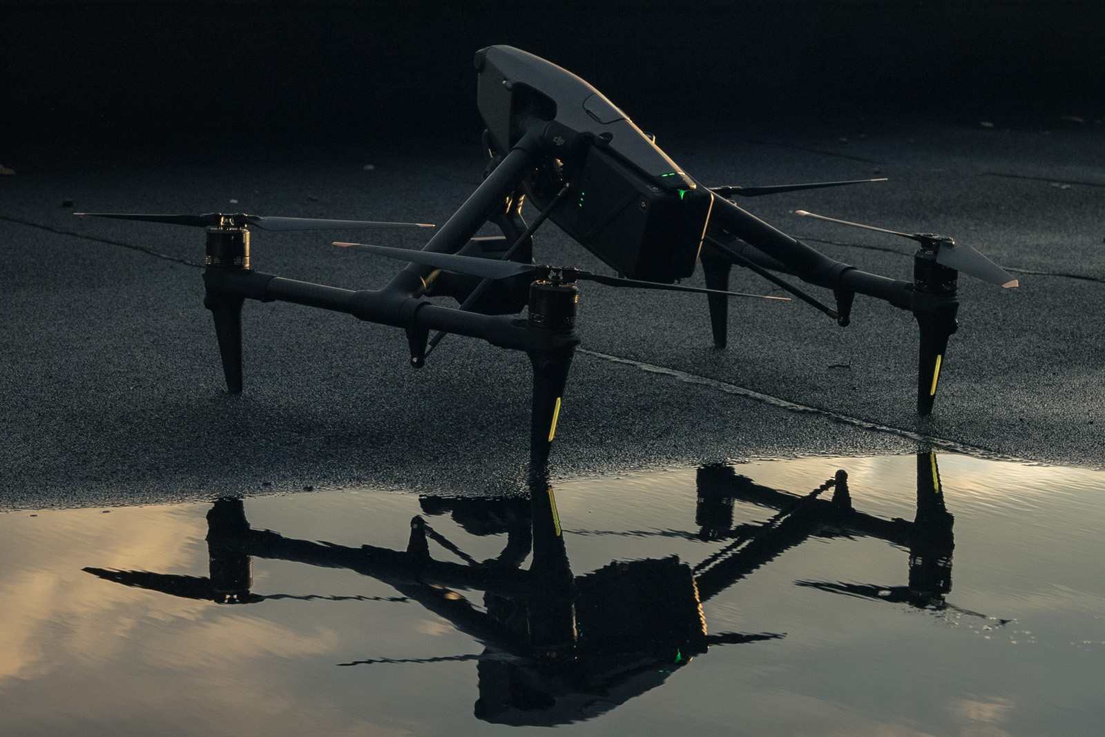 Drone DJI Inspire 3 à Montréal pour cinéma et publicité